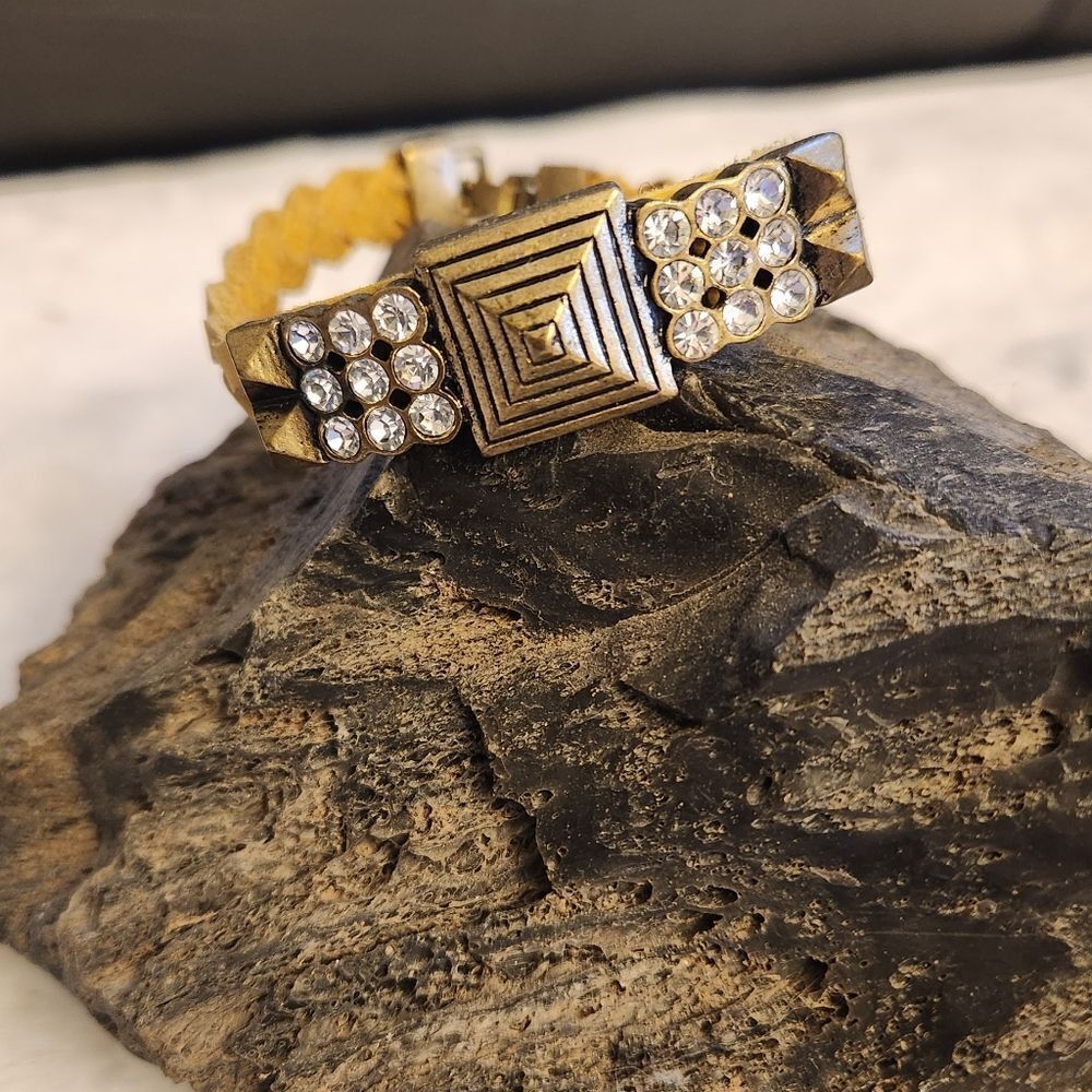 NWOT lia Sophia "Confidant" Lemon colour faux leather with cut crystal bracelet